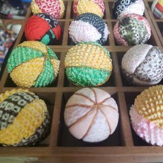 木目込み手まりの画像