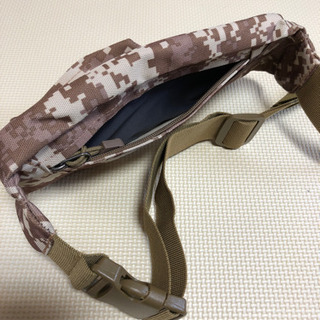 防水ミリタリーショルダーバッグ　ウエストポーチの画像