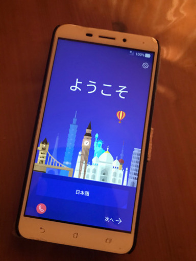 SIMフリー　　スマホ　　美品　　値下げ　　訳有り