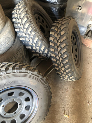 ジムニー  タイヤホイール　購入予定者決定しました。