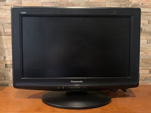 【お譲り先決まりました】19型液晶テレビ　Panasonic TH-L19C31-K
