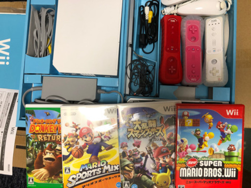 [取引中]wiiセット+マリオsports mix +スマブラ等ソフト付