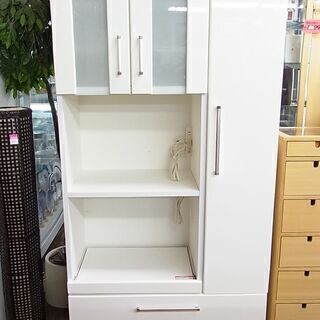 表示価格から5000円引きにお値下げ中！　リサイクル家具　レンジボード　レンジ台　食器棚　キッチン収納　幅88㎝　白