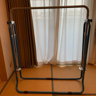 折りたたみ鉄棒の画像