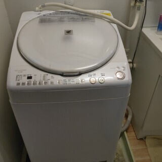 植木町の306号室 日立2002年製225ℓ２ドア冷蔵庫とシャープ2011年製7.0kg全自動洗濯機(洗濯乾燥機と記載あり)とハイアール2013年製電子レンジのセットの画像