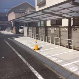屋根付きバイク駐輪場　月極バイク駐車場　貸します　B区画の画像