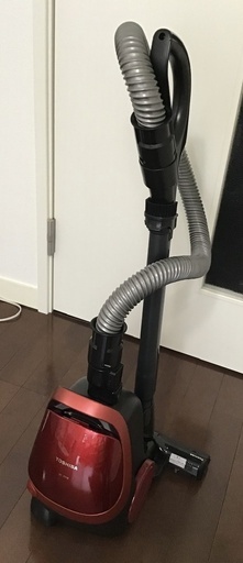 2019年製　東芝 紙パック式掃除機 VC-PH9 レッド　純正高性能フィルター3枚おまけ付き