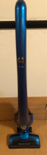 サイクロン式スティッククリーナー(中古美品)
