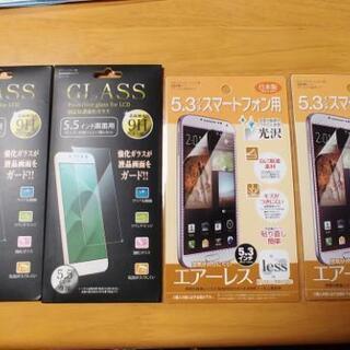 スマートフォン　液晶保護強化ガラス&液晶保護シール