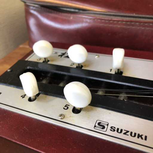 フォロ割あります！大正琴 スズキ　和楽器  ケース付き