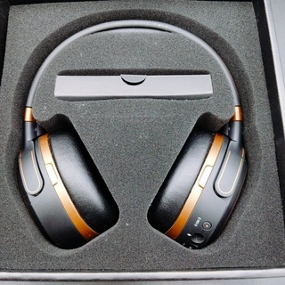 ③ Audeze Mobius 3D PC PS4 等対応 カッパー 製品版の画像