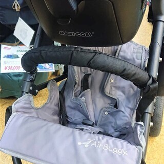 MAXICOSI(マキシコシ) エアバギー☆ベビーキャリー・バウンサー