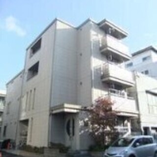 人気エリア神楽坂徒歩6分！！26㎡以上の角部屋で広々とした1Kタ...