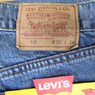  未使用・保管品 Levi's 512-02 W30 L34 USED LOOK 1995年 ストレート フラッシャー付き  ☆ PayPay(ペイペイ)決済可能 ☆ 札幌市 白石区 東札幌 ☆ アウトレットモノハウスの画像
