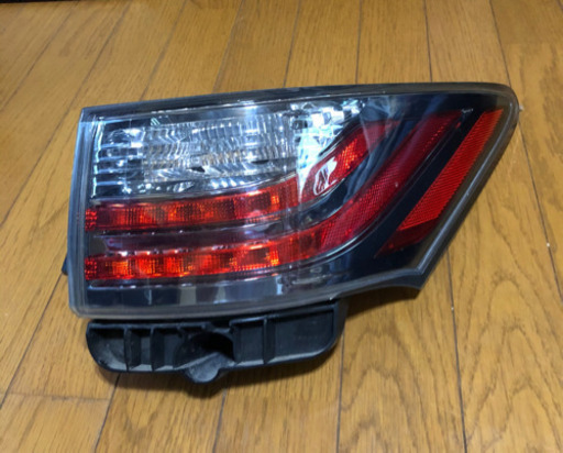 レクサスCT200h用テールランプ