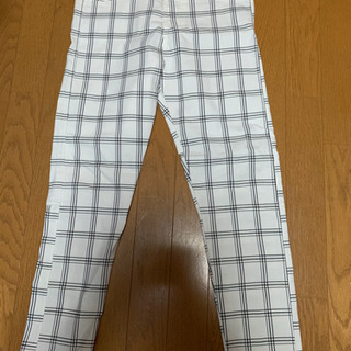 ストレッチパンツ