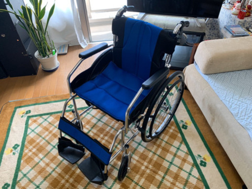 【引取限定】超美品！車椅子（介護用品）