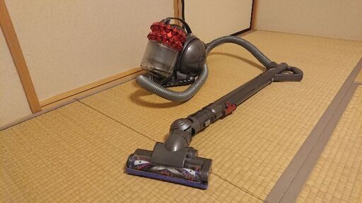 ✨ダイソンDC46掃除機✨