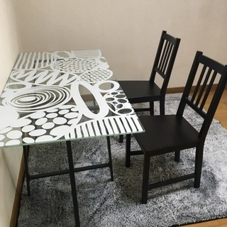 IKEAのダイニングセット椅子2脚
