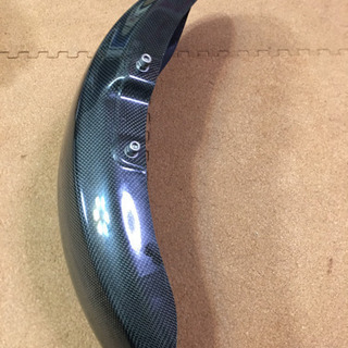 GPZ、ZRX用カーボン製フロントフェンダー中古の画像