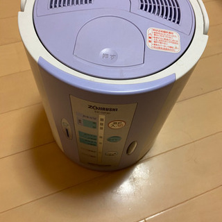象印　スチール式加湿器の画像