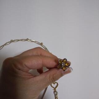 チャーム付きカチューシャ＆ヘアピンの画像