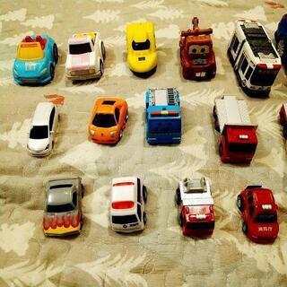 （取引中）まとめ売り！チョロＱ17台の画像