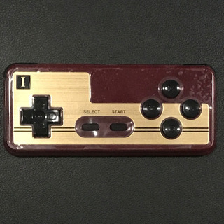 【8Bitdo】F30 BLUETOOTH GAMEPAD（ファミコン風ワイヤレスゲームパッド）の画像