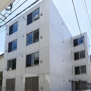 【世田谷区上馬】三軒茶屋駅徒歩１２分、築浅デザイナーズマンション...