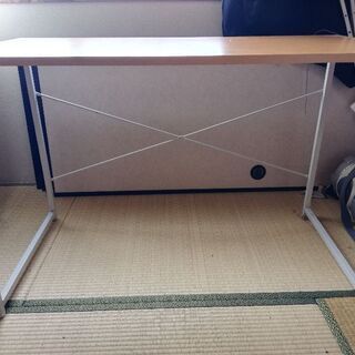 テーブル譲りますの画像