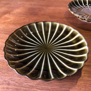 多治見焼　菊皿　4枚組　茶　緑　　中古の画像