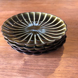 多治見焼　菊皿　4枚組　茶　緑　　中古の画像