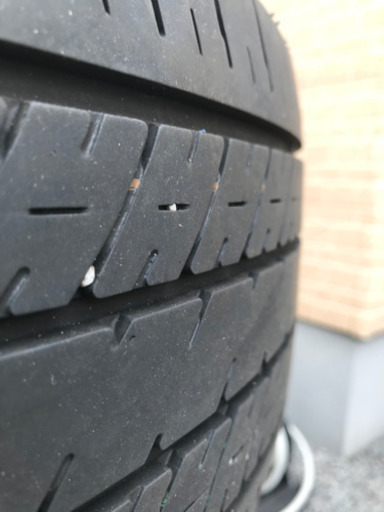 215/55R17夏タイヤ4本！※ホイールは付きません！