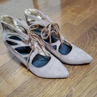 グレージュパンプスM