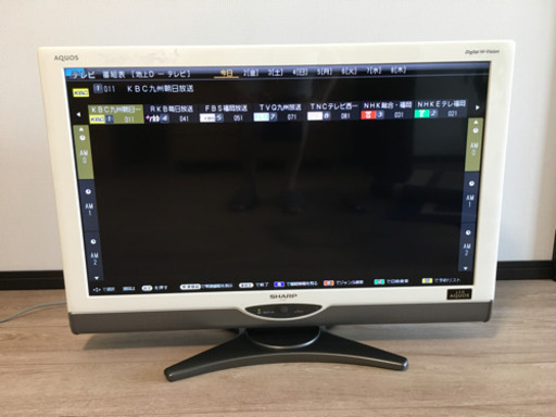 【商談中】シャープAQUOS　32インチ　液晶テレビ　LC-32SC1  ホワイト