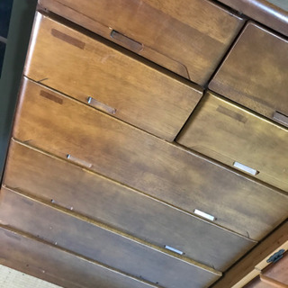 無料！美品 衣類収納棚
