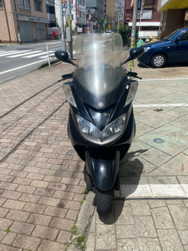 ヤマハ　グランドマジェスティ　黒
