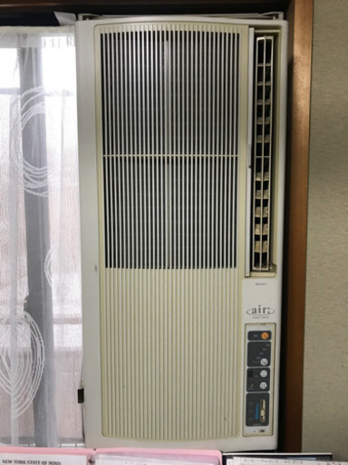 値下げ　窓用エアコン　冷房のみ