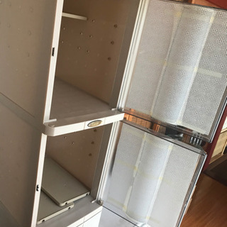 隙間用棚