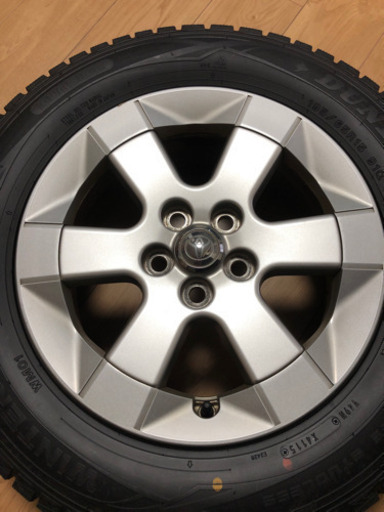 トヨタ純正スタッドレスタイヤ4本セット