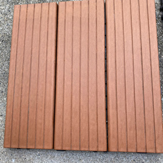 ウッドデッキ　超美品　（日にあたったことがない）の画像