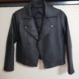 美品👀ライダースジャケット→(GU)サイズ130
