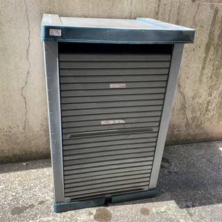 アイリスオーヤマの物置の画像