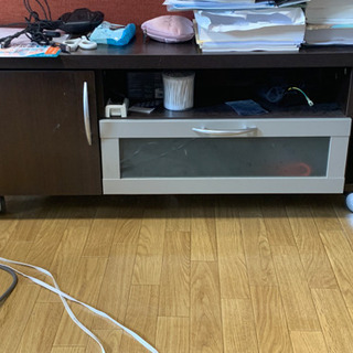 テレビボード