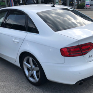 AUDI A4 クアトロ　3.2ﾘｯﾀｰ 美車の画像