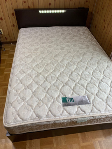 ベッド クッション付き 美品