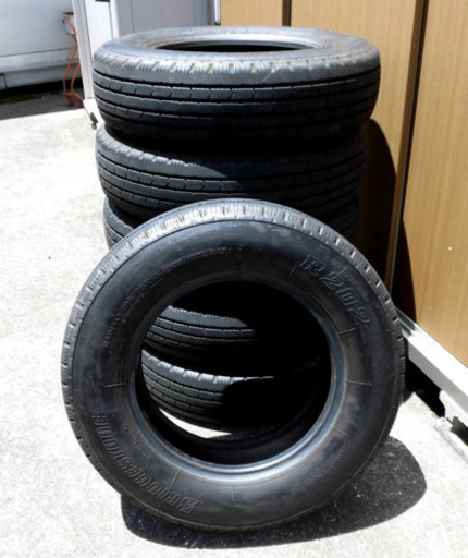2019年製 ブリジストン R202 195/75R15 タイヤ 6本セット キャンター