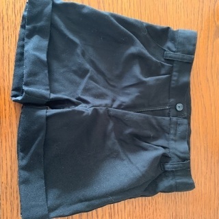 【譲ります】子供用黒半ズボン