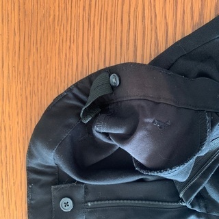 【譲ります】子供用黒半ズボンの画像