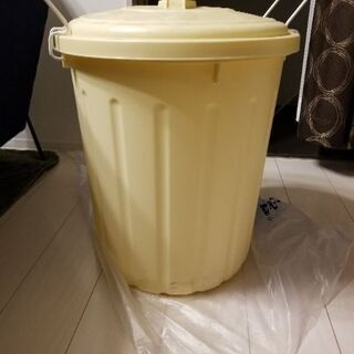 レモンイエローゴミ箱